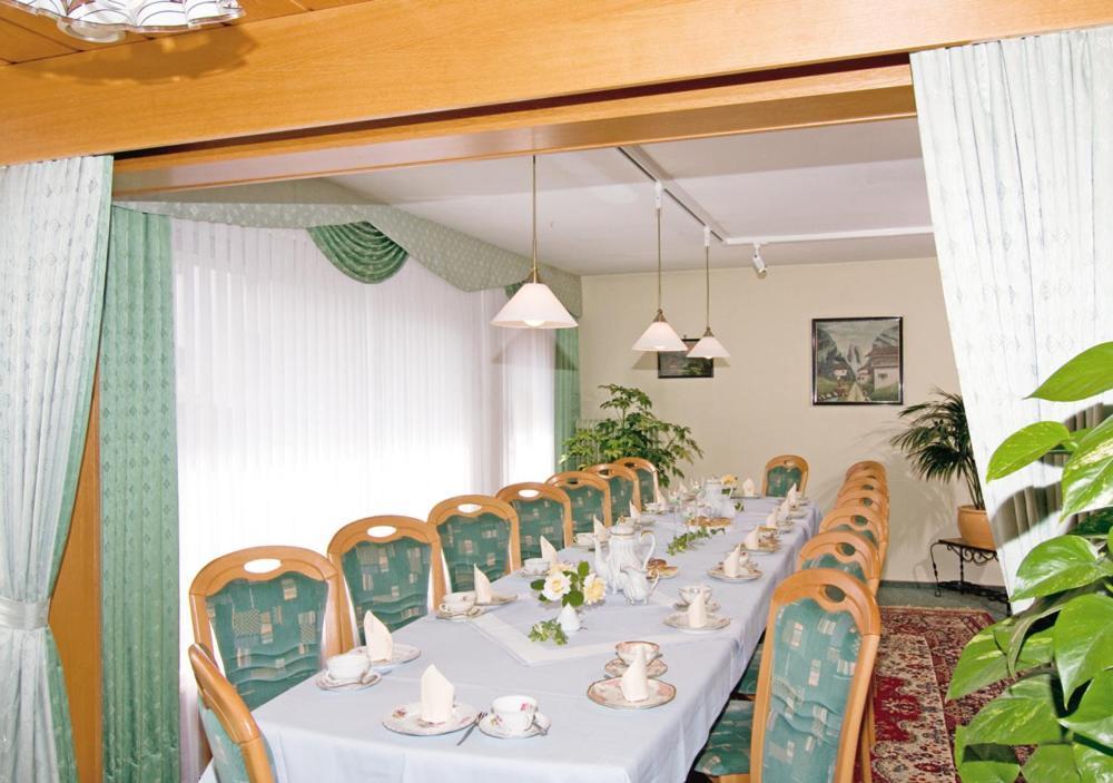 Landgasthaus Hoffmeister Hehlen Exterior foto